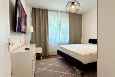 Apartament 2 camere decomandat de inchiriat Faleza Nord Complex Unirii - 13