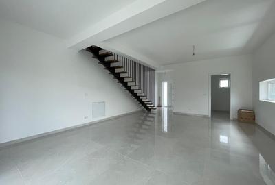 Duplex 4 camere la asfalt Calea Medves - 2