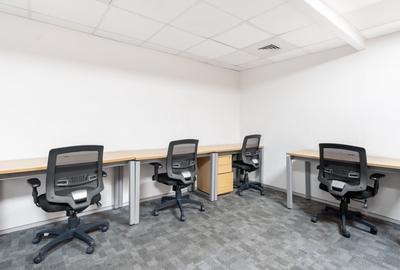 Spațiu de birou privat pentru 5 persoane în Regus Primavera - 1