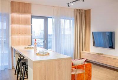 Apartament cu 2 camere semidecomandat, mobilat în Aviației