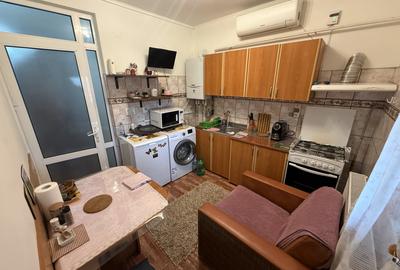 Garsoniera de vanzare in vila – zona 23 August, etaj 1, centrala gaz - 1