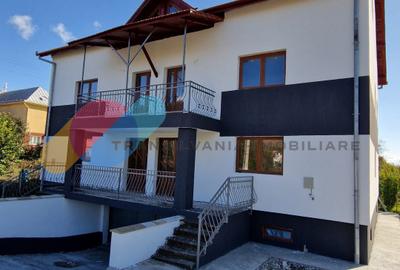 Casa tip duplex, 263 Mp utili, Copaceni - 2