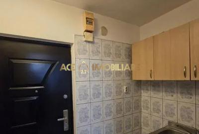 Garsoniera de vanzare | 1 Decembrie 1918 | Metrou | mobilat - 9