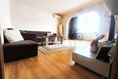 Apartament cu 3 camere decomandat, mobilat în Dâmbovița