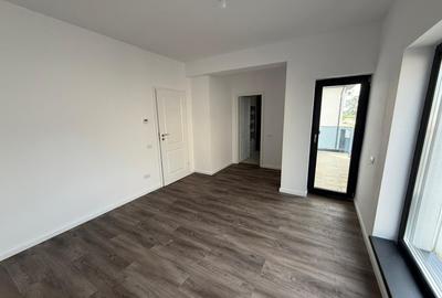 Case individuale cu 4 camere si mansarda. Teren 400 mp. Comision 0 - 21
