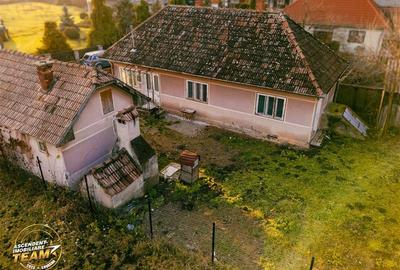 Teren roditor de peste 1.000mp cu casa traditionala, Sanzieni, Covasna - 37