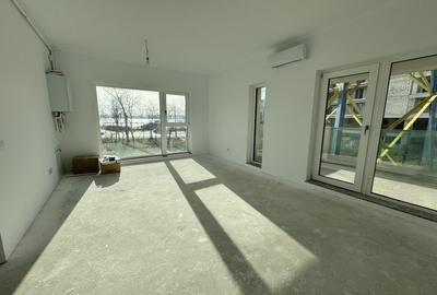 Stațiunea Mamaia - apartament de lux cu vedere spre lac - 11