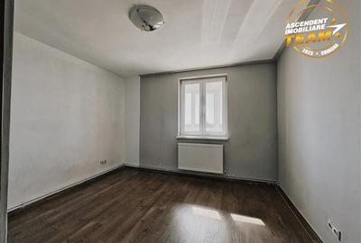 Apartament decomandat cu panorama spectaculoasa, Simeria, Str. Dealului, Sfantu - 5