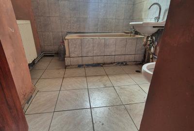 Oras Pantelimon, apartament 3 camere 84mp+boxa, str.  Livezilor - 9