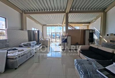 SHOWROOM - Expunere si Vitrina Mare  la Bulevard -Principal- Parcari - 2