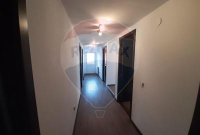 Casă / Vilă cu 7 camere   în zona Bran-Tohanita - 21