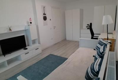 Apartament cu 1 camera, decomandat, zona Poitiers Tower - 1