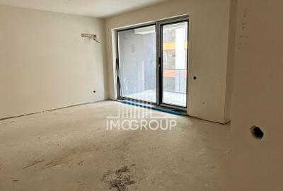 Apartament cu 2 camere decomandat în Între Lacuri