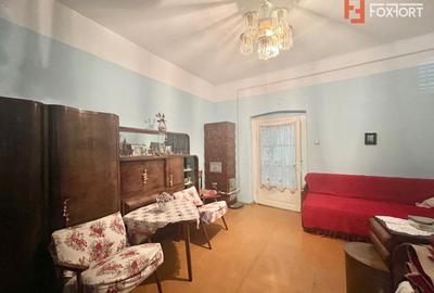 Casa de vanzare la curte comuna Zona Lunei - COMISION 0% - 11