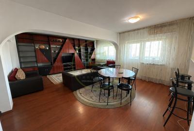 Apartament cu 3 camere decomandat, mobilat în Calea București