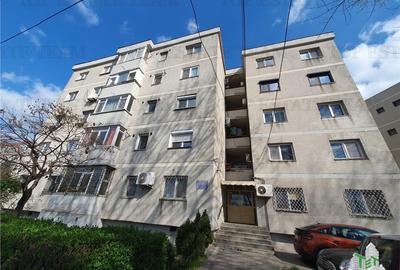 Apartament 4 Camere bloc Petromar in zona Gara Constanta - 24
