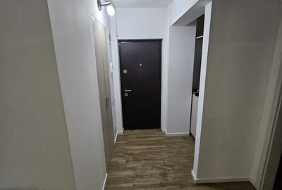 De vânzare apartament 2 camere + living cu bucătărie + 2 parcări - 2