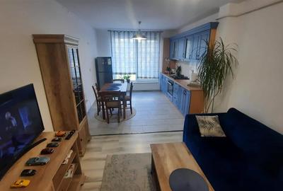 Apartament cu 2 camere semidecomandat, mobilat în Copou