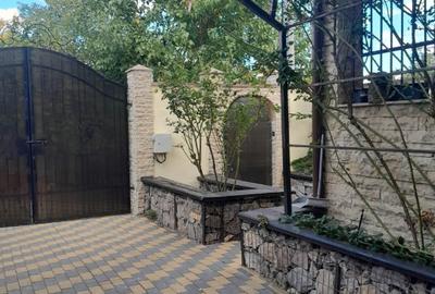 VILĂ IMPRESIONANTĂ - TULCEA - 5