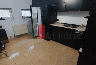 Casă individuală cu 4 camere în Giulești