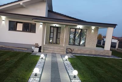 Casă individuală 3 camere 196mp util | Jucu | - 2