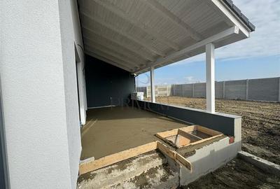 Duplex pe plan - 4 camere - zona linistita - terasa mare - 10