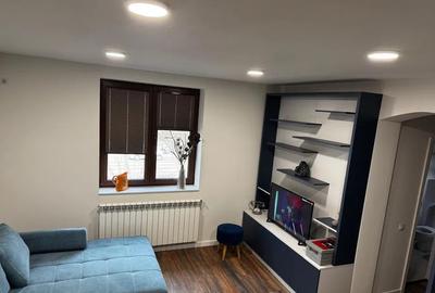 Apartament cu 3 camere decomandat în Domenii