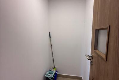 Apartament 3 camere de vanzare, Tractorul, parcare subterana - 7