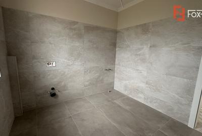 Duplex de vanzare cu 5 camere, despartit prin garaj, zona Giroc - 11