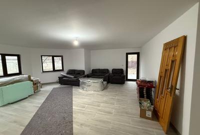 CASA DE INCHIRIAT RADAUTI | IDEAL PENTRU CRESA DE COPII | - 11