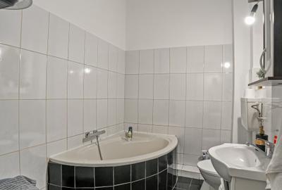 4 camere*Parter/2*Vila interbelică*Curte comună*120 mp utili*C. Dona 5 - 11