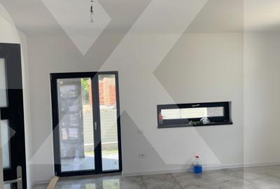 Casă parter cu 3 camere, curte generoasă și liniște deplină – natură și confort - 15