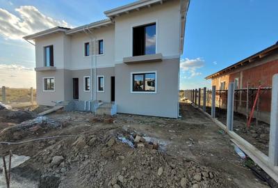 Duplex în Moșnița Nouă, lângă M.City LOCAȚIE EXCELENTĂ! Comision 0 - 1