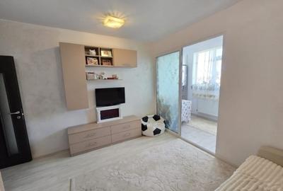 Etaj 2 Apartament 2 Camere Mobilat Bloc 2020 Inclus zona Cug - 7