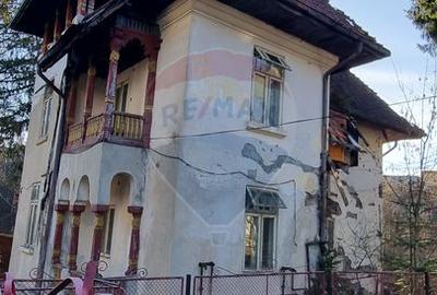 Casă / Vilă interbelica de vanzare +teren,Predeal - 3