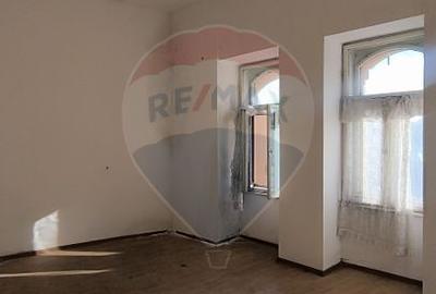 Apartament de vânzare în Palatul Berde, strada Horea - 30