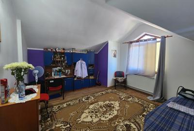 CASA INDIVIDUALA , ZONA TOMESTI, 5 CAMERE - 11