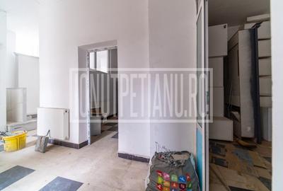 Spatiu comercial Bd Unirii Piața Alba Iulia Parter + 1etaj - 14