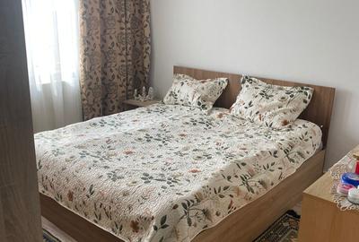 Apartament 2 camere decomandat , zona CET - 12