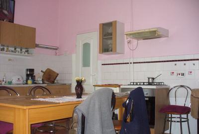 Apartament la casa zona centrala - 6