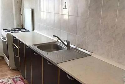 Vanzare 3 Camere Gorjului Bloc 1980 - 5