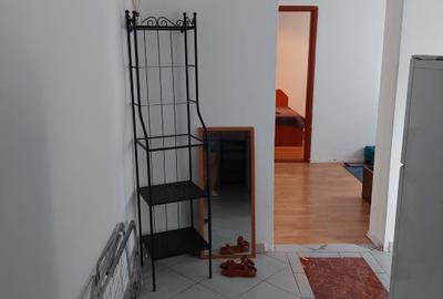 Proprietar, vând apartament cu doua camere în zona Vitan Mall, preț 63.000 euro - 3