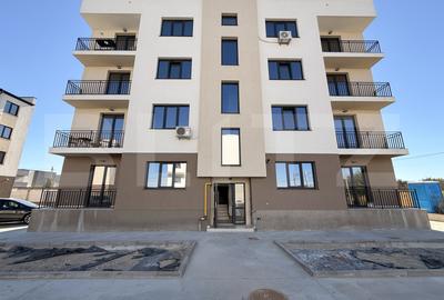 Apartament cu 2 camere decomandat în Est