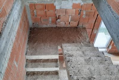 Case individuale parter+etaj in Clinceni - 13