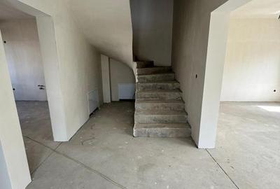 Triplex 112 mp utili, teren 180mp, ansamblu privat, Floresti - 7