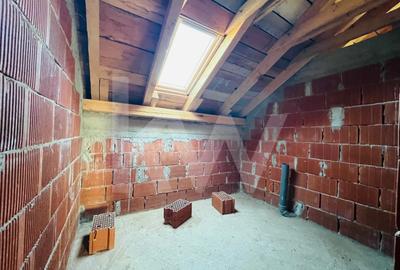 Casa unifamilială mare 5 cam, garaj, curte. Întabulată. Fughiu Oradea - 14