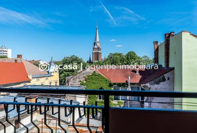 Rezervat Apartament ultracentral cu 4 camere renovat recent Comision 0 - 4