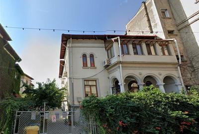 Duplex cu 10 camere în Cotroceni