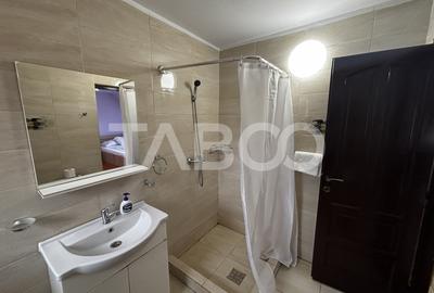 Casa de inchiriat ideala pentru muncitori   5 camere + curte - 23