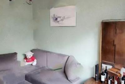 Apartament cu 2 camere decomandat în Titan